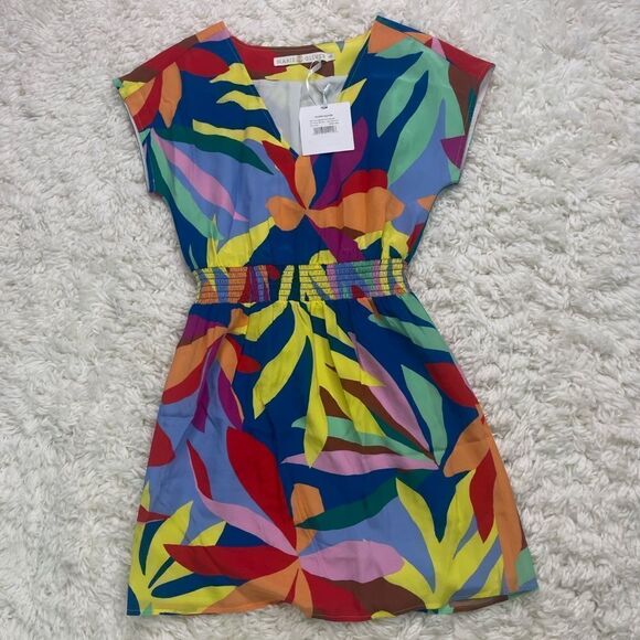 Marie Oliver Sage Smocked Waist Shift Dress in Tropical Leaf - Picture 4 of 7